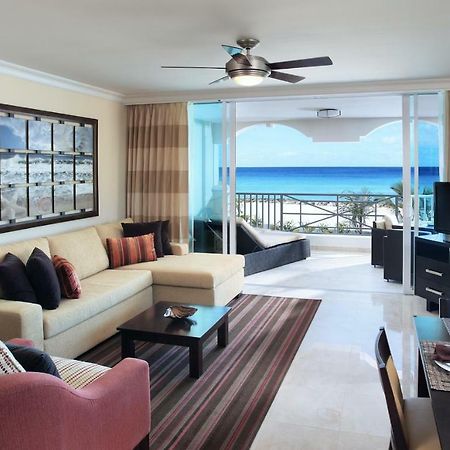 Ocean Two Resort - Breakfast Included By Ocean Hotels Saint Lawrence Gap Екстер'єр фото
