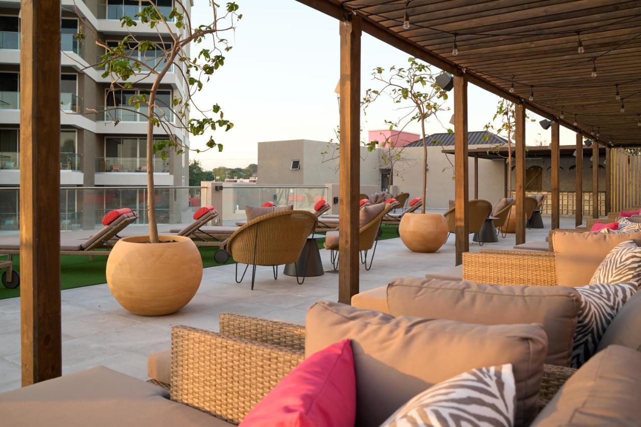 Ocean Two Resort - Breakfast Included By Ocean Hotels Saint Lawrence Gap Екстер'єр фото