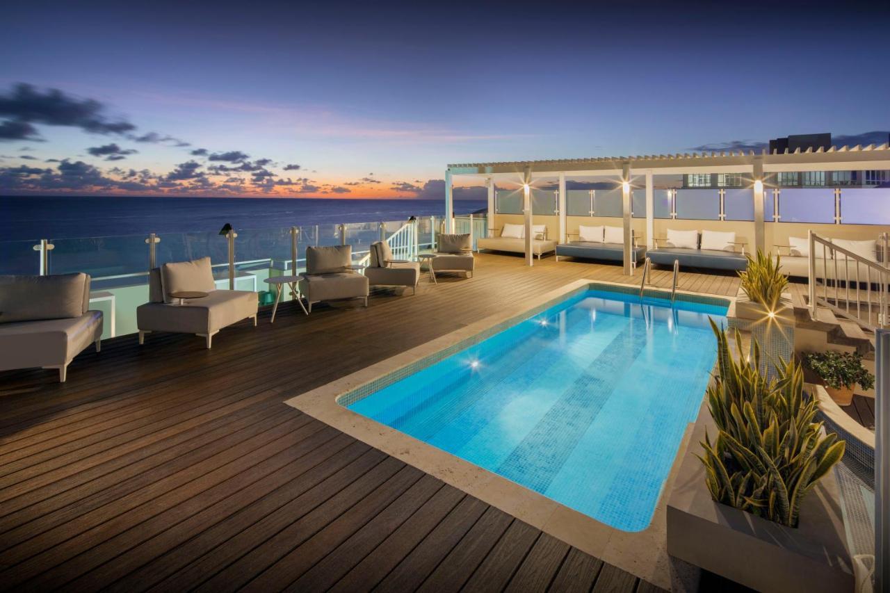 Ocean Two Resort - Breakfast Included By Ocean Hotels Saint Lawrence Gap Екстер'єр фото