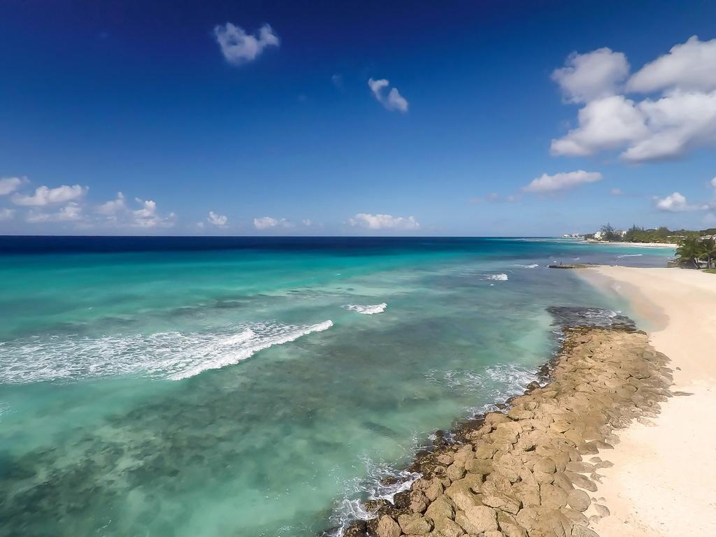 Ocean Two Resort - Breakfast Included By Ocean Hotels Saint Lawrence Gap Екстер'єр фото