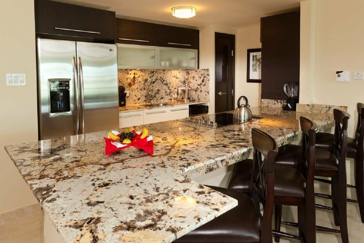 Ocean Two Resort - Breakfast Included By Ocean Hotels Saint Lawrence Gap Екстер'єр фото