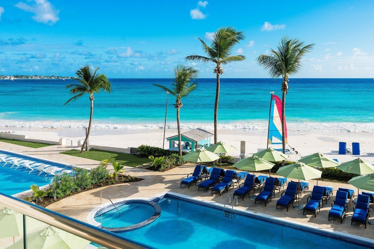 Ocean Two Resort - Breakfast Included By Ocean Hotels Saint Lawrence Gap Екстер'єр фото