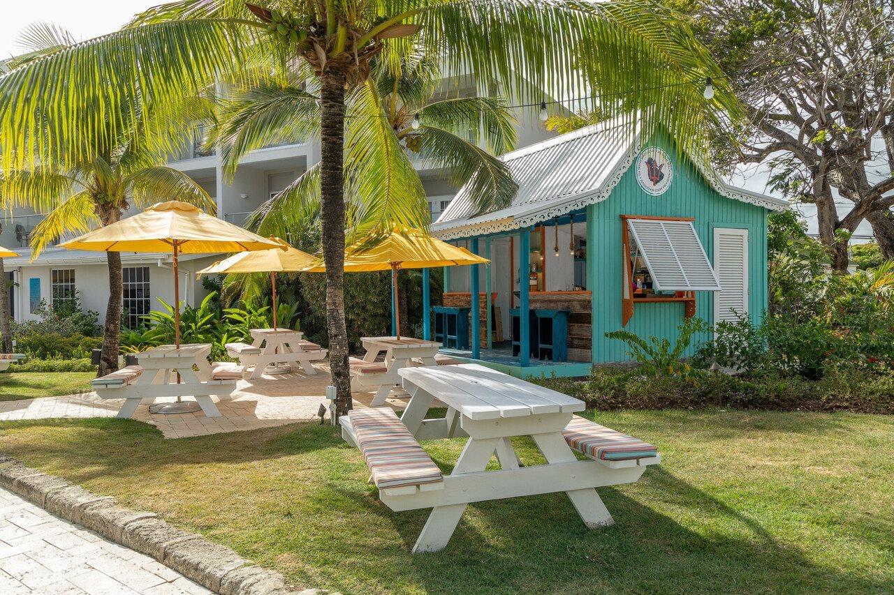 Ocean Two Resort - Breakfast Included By Ocean Hotels Saint Lawrence Gap Екстер'єр фото